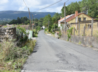 Apróbase a adxudicación das obras de mellora da  pavimentación na estrada de Eirapedriña, en Bugallido, por 155.288 euros