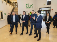 Blas García e Valentín González Formoso visitan CLUN, coa sede en Ames, a maior cooperativa láctea galega