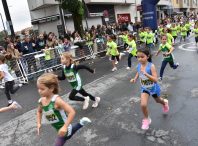 Jorge Puig Malvar e Eva Piñel Lorenzo gañan a proba absoluta 10K da XXIII Carreira Pedestre Popular do Concello de Ames