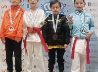 A escola Dokkodo logra seis medallas na primeira xornada da Liga Galega de Karate 