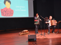 Ames homenaxea a Rosalía de Castro nunha gala protagonizada polo alumnado dos centros educativos 