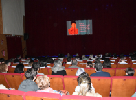 Ames homenaxea a Rosalía de Castro nunha gala protagonizada polo alumnado dos centros educativos 