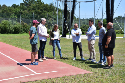 Habilítase un campo de lanzamento en Ventín para a práctica do atletismo